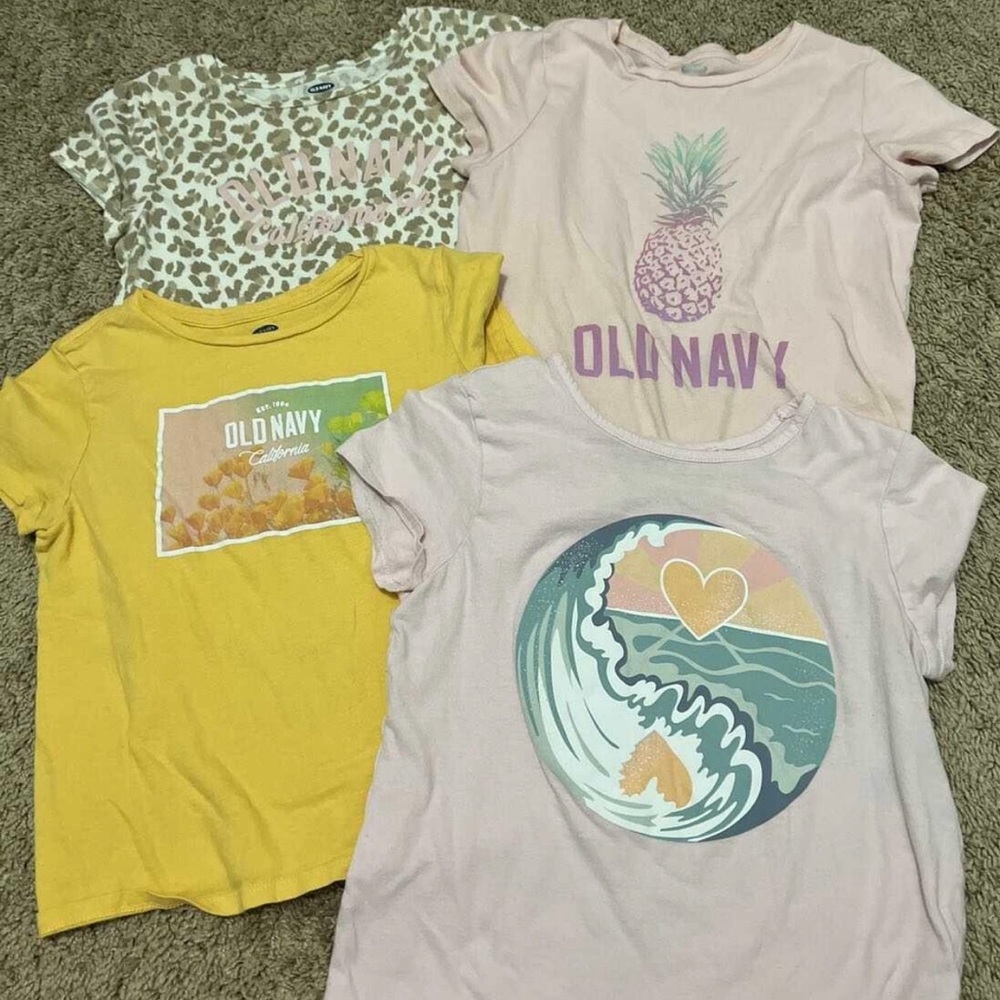 Set of 4 girls tees